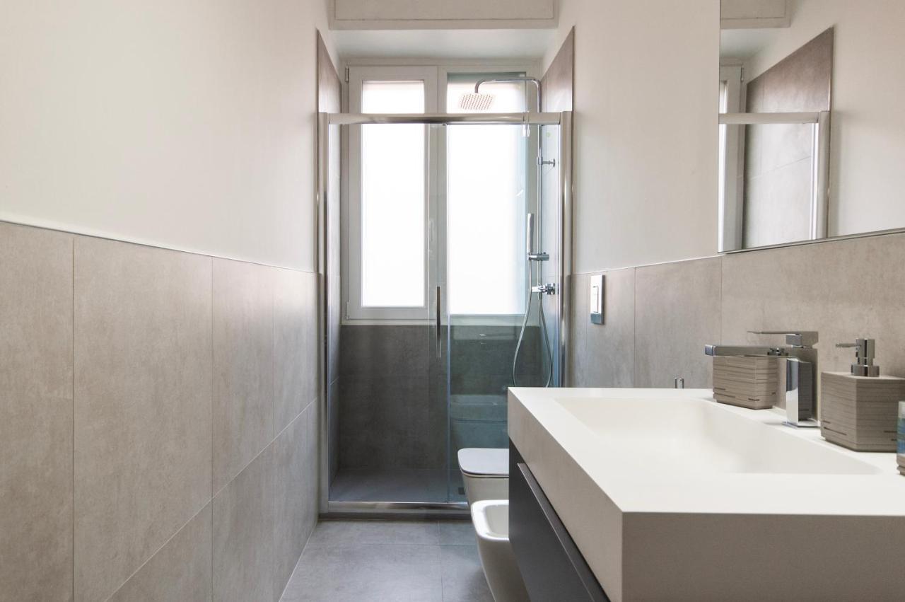 Youhosty - Del Castagno 2 Milan